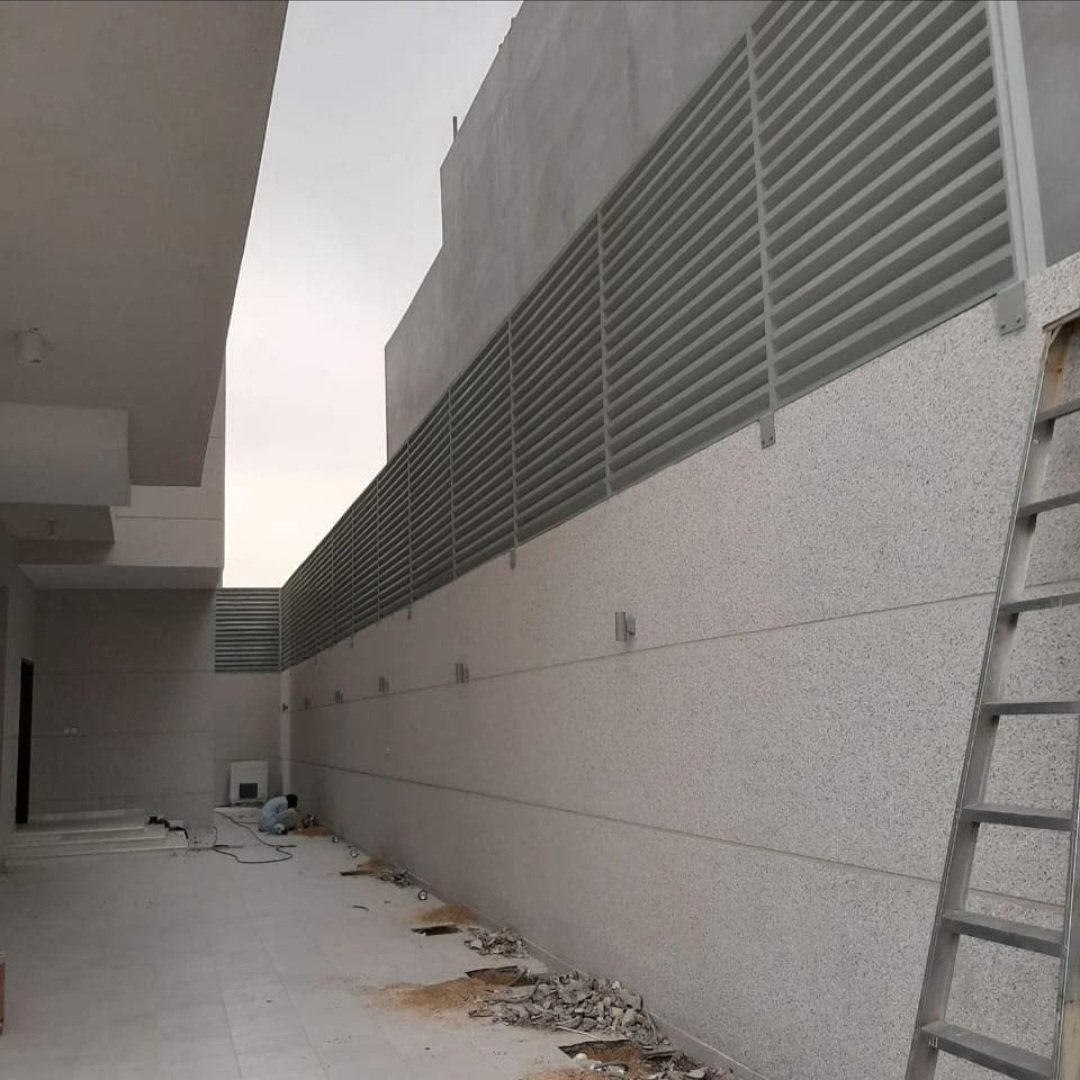 سواتر شرايح حديد شمال الرياض